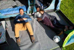 Coleman Castle Pines 4 BlackOut Tent (2022) -CampEase Store lif 2000037062 5