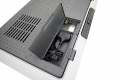 Vango E-Pinnacle 40L Coolbox -CampEase Store van 2021 essentials e pinnacle 40l lo 14