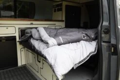 Vango Radiate Double Sleeping Bag -CampEase Store van 2021 sleeping bag radiate db lo 03